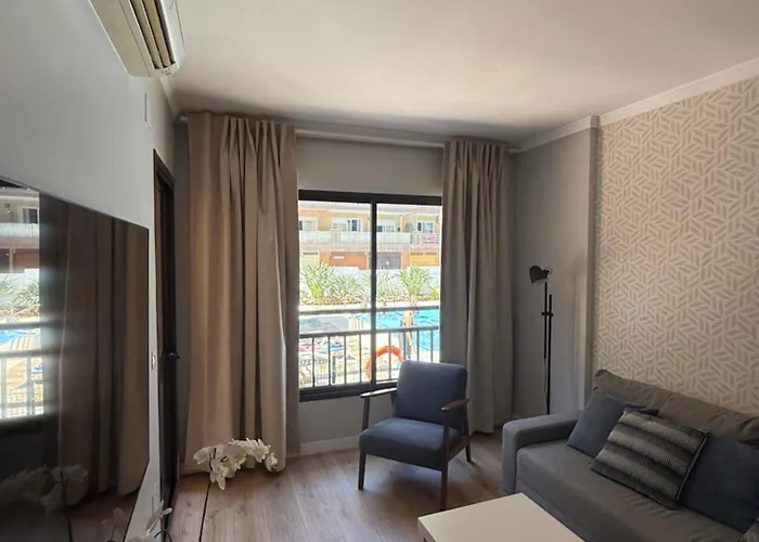 1ª Linea Playa Boliches Appartement *